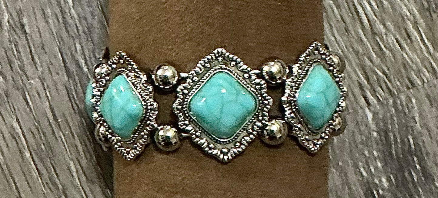 Myra Brand Stretchy Turquoise and Silver Bracelet