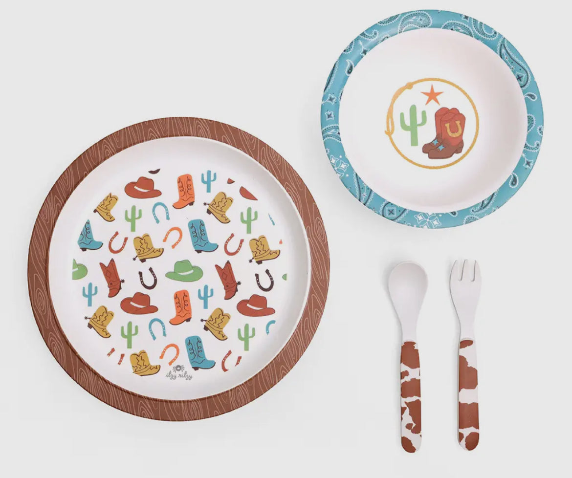 Itzy Ritzy Bistro Western 5 Piece Dining Set