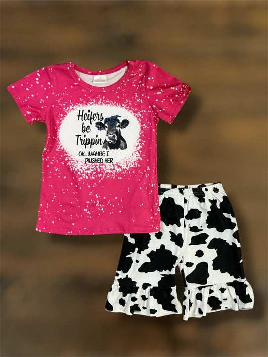 Heifers Be Tripping Cow Set